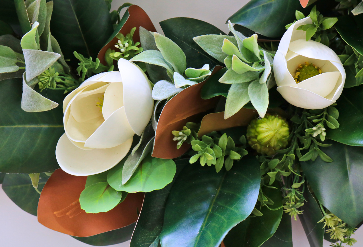 Southern Magnolia Fall Front Door Wreath | 25-Inch
