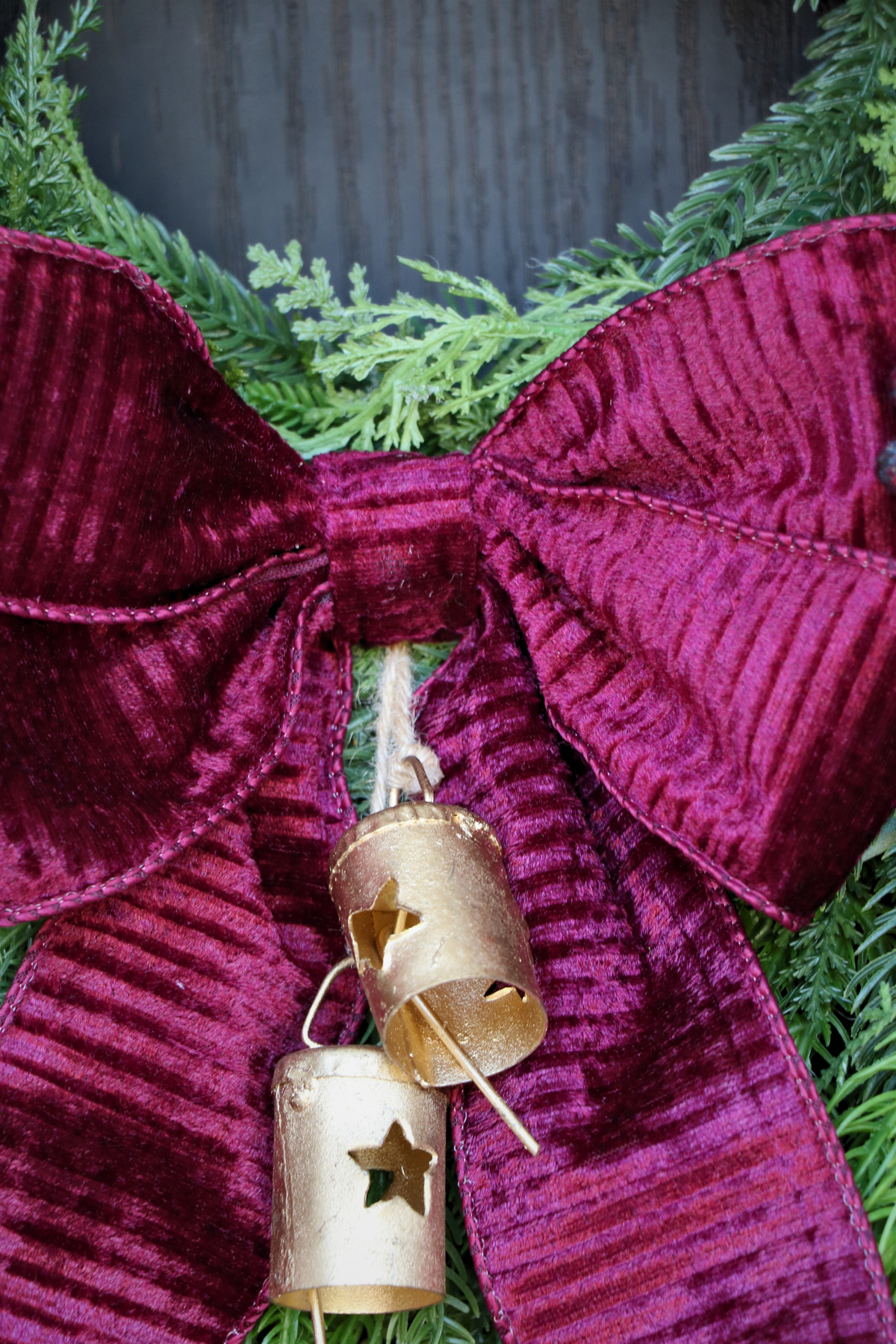 Burgundy Elegance  | Magnolia & Evergreen Holiday Wreath